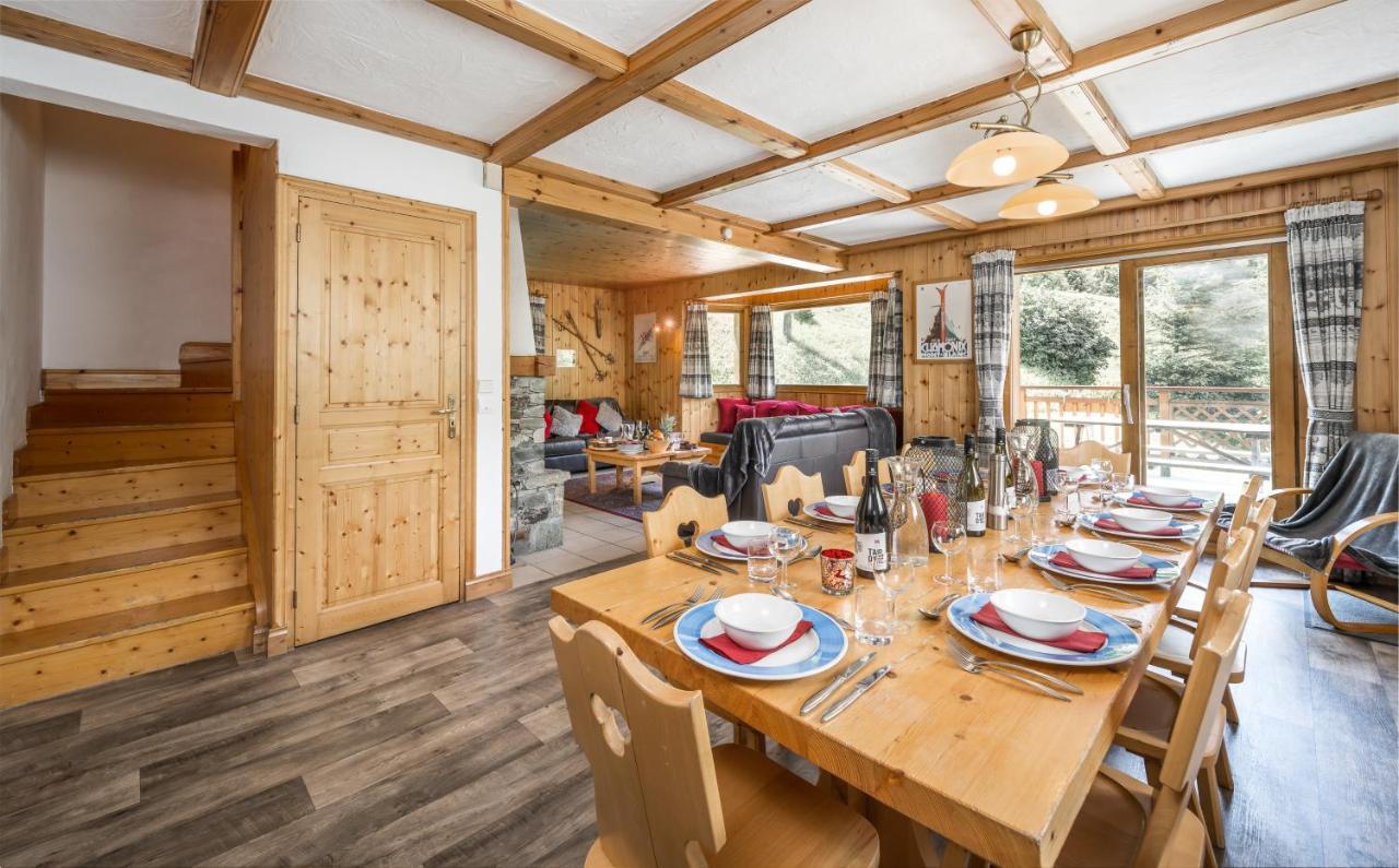 Chalet Himalaya , 10 Person Chalet With 5 Ensuite Bedrooms And Outdoor Jacuzzi In Meribel Centre Kültér fotó