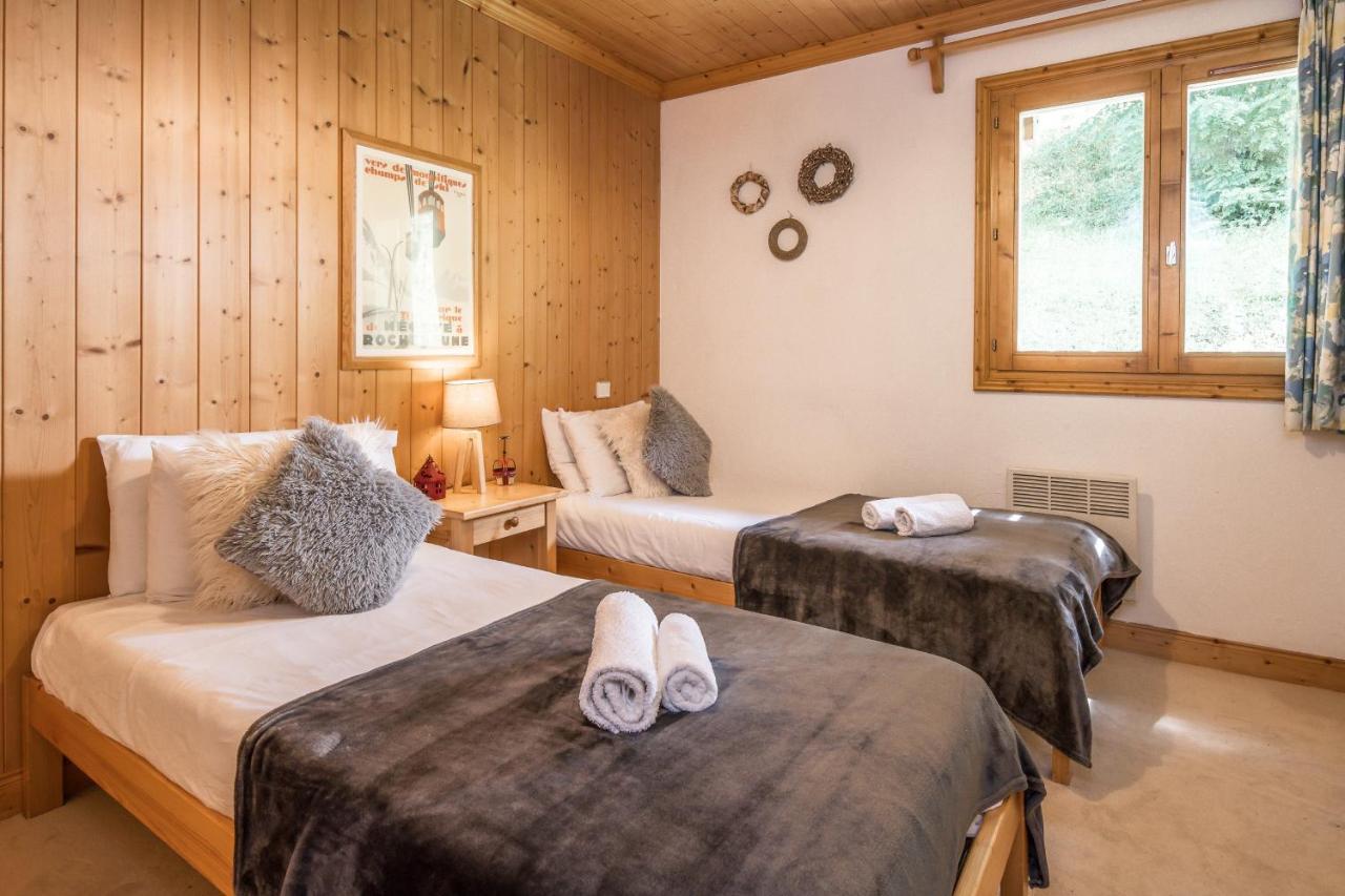 Chalet Himalaya , 10 Person Chalet With 5 Ensuite Bedrooms And Outdoor Jacuzzi In Meribel Centre Kültér fotó